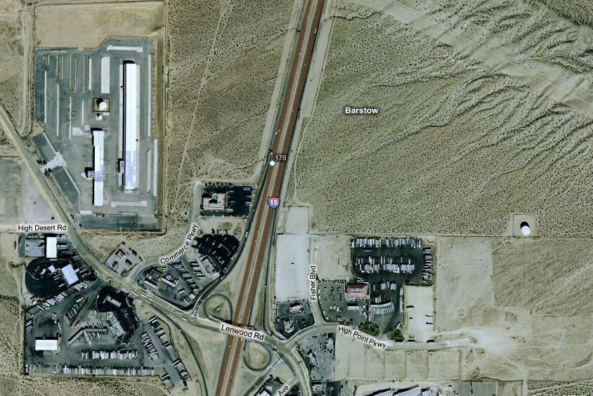 Commerce Pky, Barstow, CA à vendre - Photo du bâtiment - Image 2 de 3