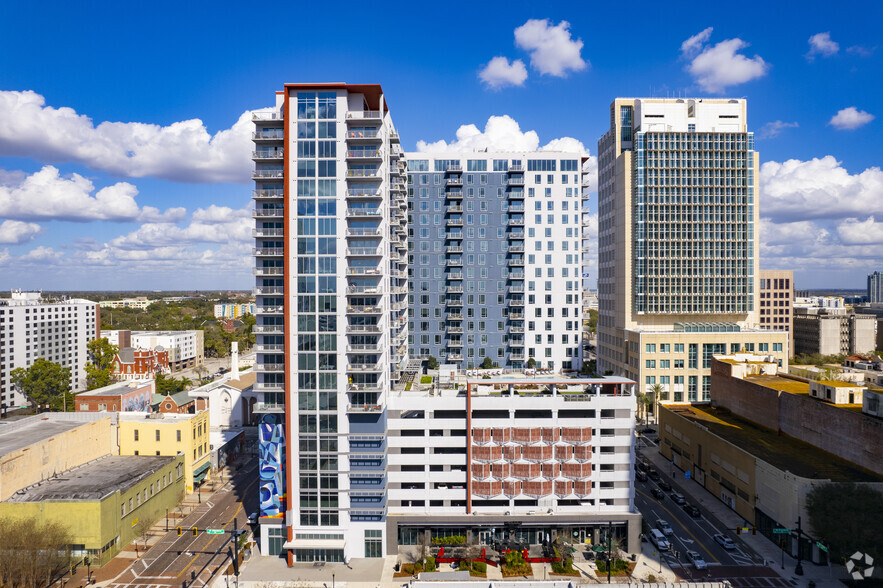 915 N Franklin St, Tampa, FL for lease - Building Photo - Image 1 of 10