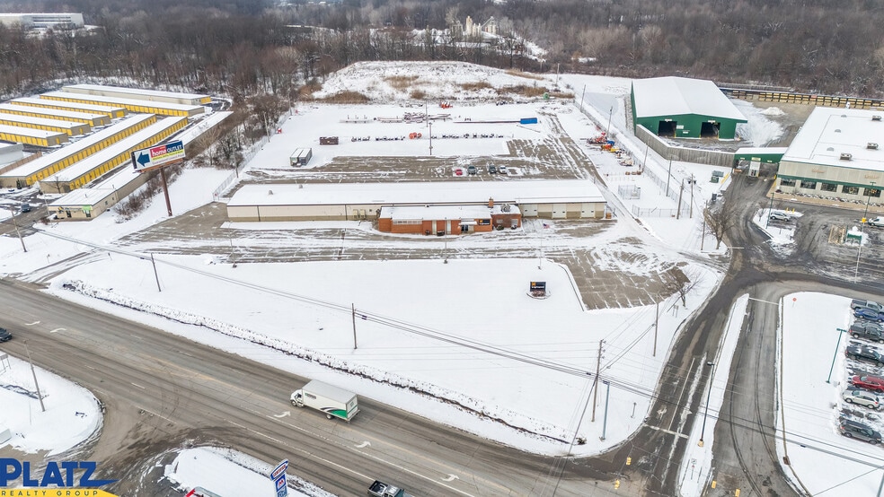 3801 Elm Rd NE, Warren, OH for lease - Primary Photo - Image 1 of 12