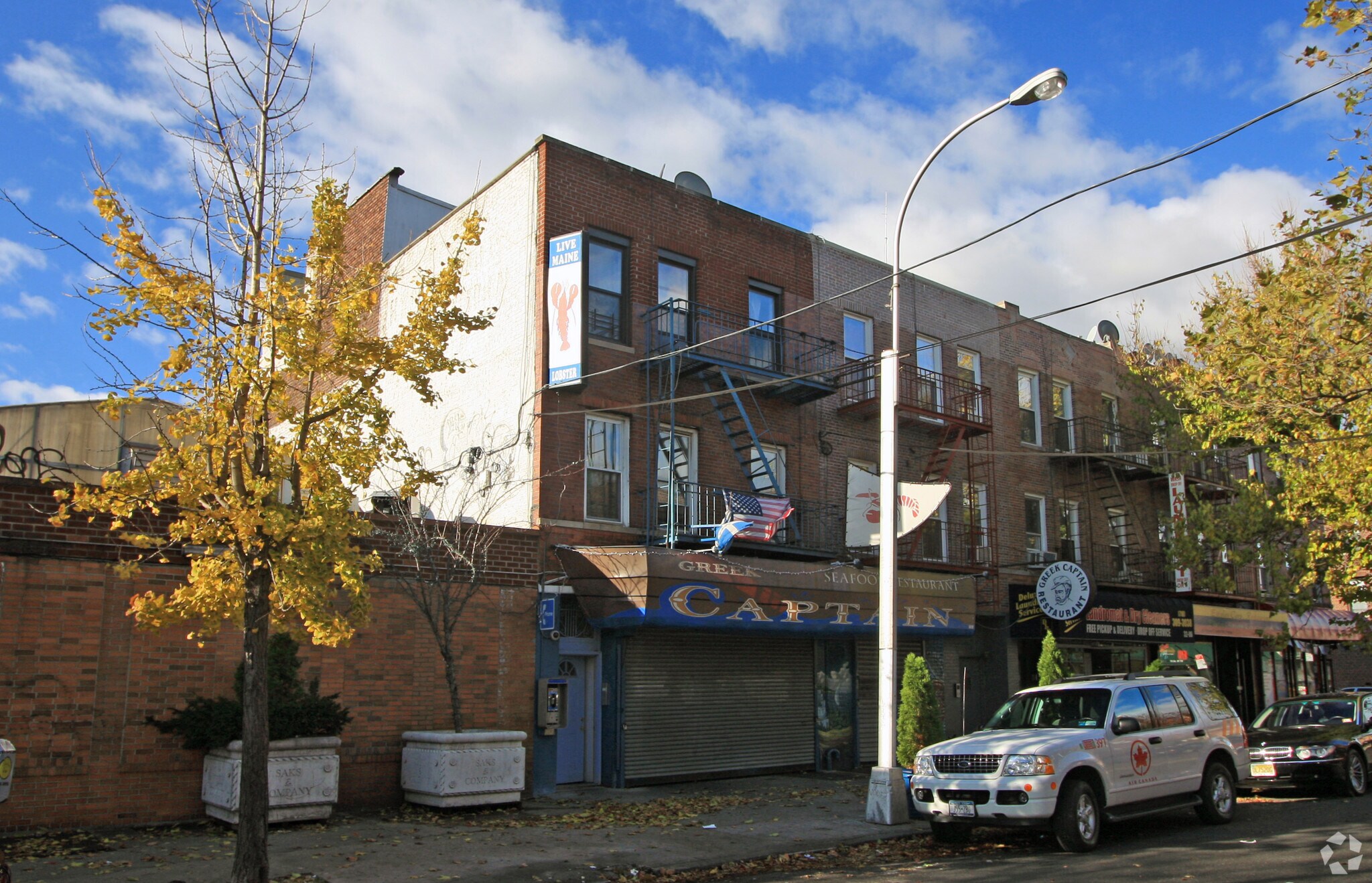 32-10 36th Ave, Long Island City, NY à louer Photo principale- Image 1 de 4