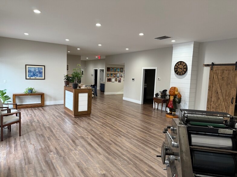 41 Veterans Memorial Hwy, Mableton, GA à vendre - Photo du bâtiment - Image 3 de 16