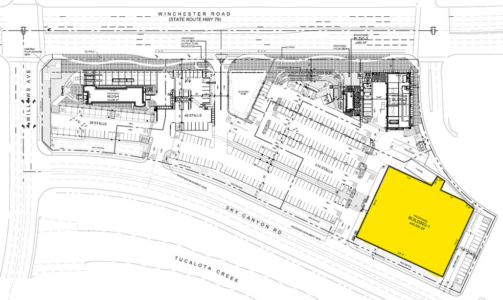 N.E.C. at Winchester Road & Willows Avenue, Temecula, CA à louer - Photo du bâtiment - Image 2 de 7