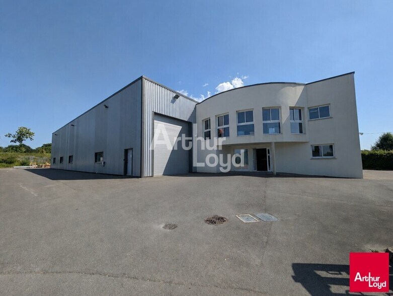 Flex in La Mézière for lease - Building Photo - Image 1 of 10