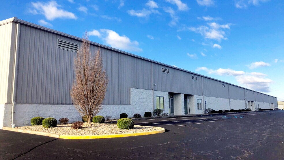 1402-1412 Sachs Business Pky, Wentzville, MO for sale - Building Photo - Image 1 of 1