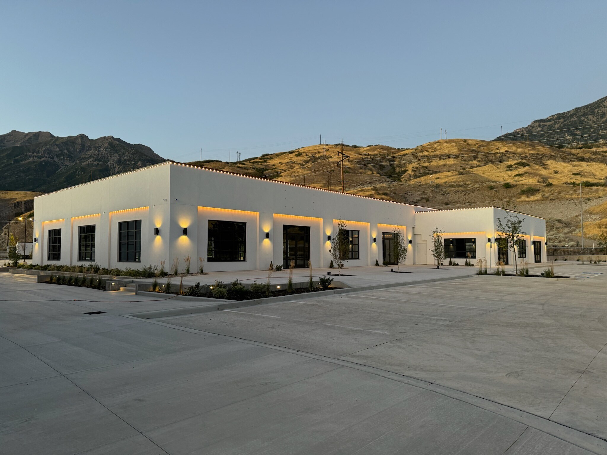5609 N University Ave, Provo, UT à louer Photo principale- Image 1 de 6