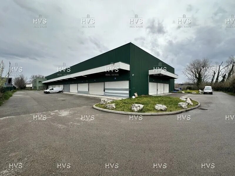 Office in Vitrolles for lease Building Photo- Image 1 of 10