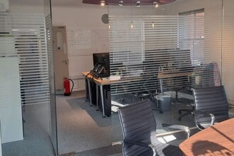 55 High St, Marlow à louer Photo intérieure- Image 2 de 4