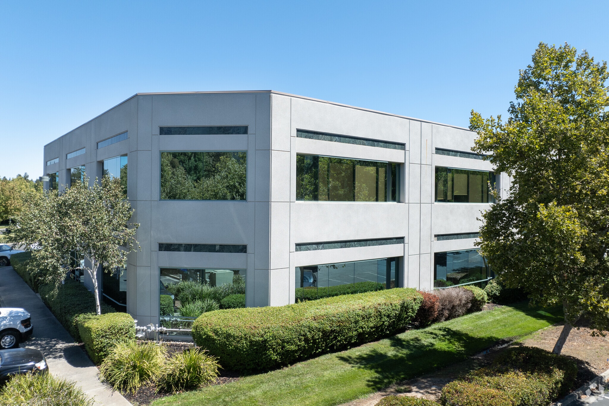 7077 Koll Center Pky, Pleasanton, CA for lease Primary Photo- Image 1 of 7