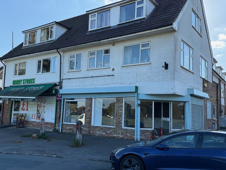 1 Layters Av, Gerrards Cross for lease - Building Photo - Image 2 of 6