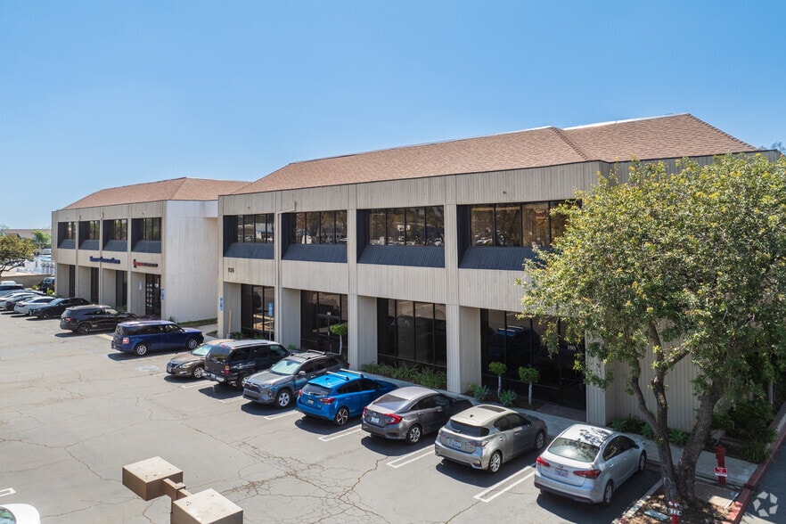 1126 W Foothill Blvd, Upland, CA for lease - Building Photo - Image 2 of 4