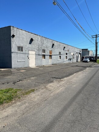 Plus de détails pour 264 Seymour St, Stratford, CT - Industriel à louer