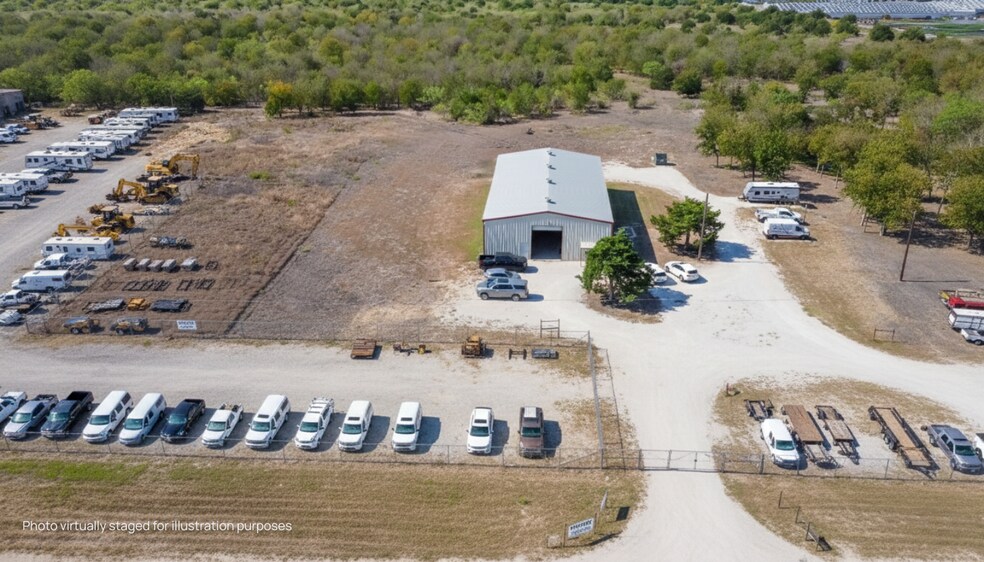 101 Petras Way, Kyle, TX à vendre - Photo du bâtiment - Image 2 de 23