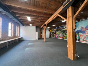 800 W Huron St, Chicago, IL for lease Interior Photo- Image 2 of 11