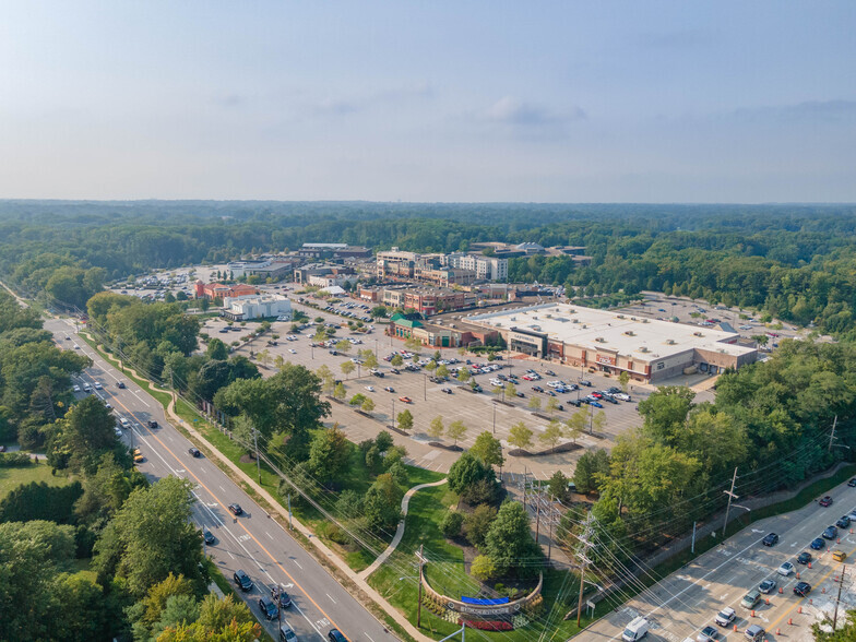 24261 Cedar Rd, Lyndhurst, OH for lease - Aerial - Image 3 of 3