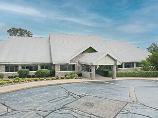 Plus de détails pour 1044 Eastbury Dr, Lansing, MI - Bureau à louer