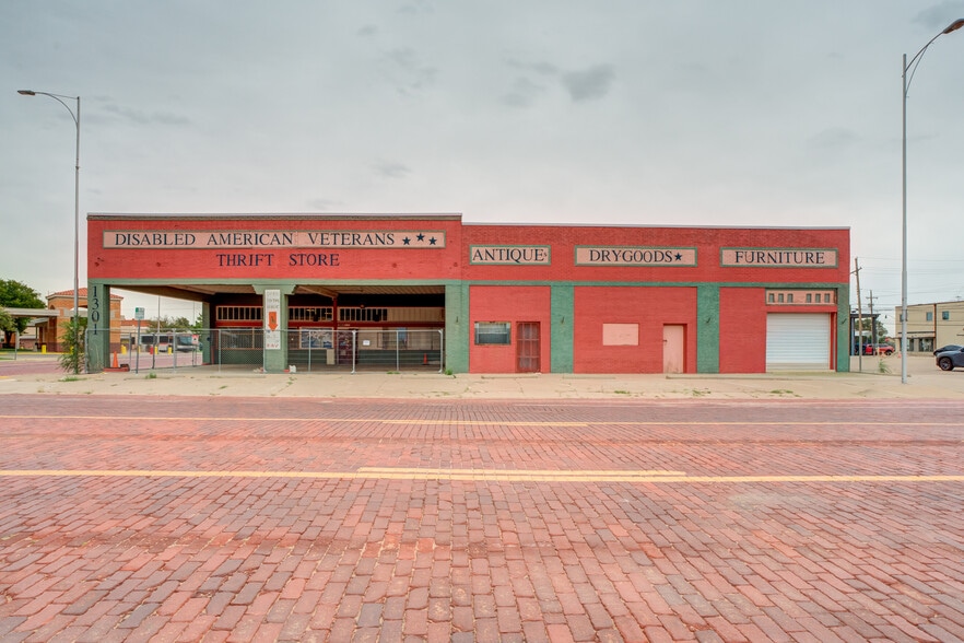 1301 Buddy Holly Ave, Lubbock, TX for lease - Primary Photo - Image 1 of 48