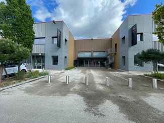 More details for Multiple Space Uses for Lease