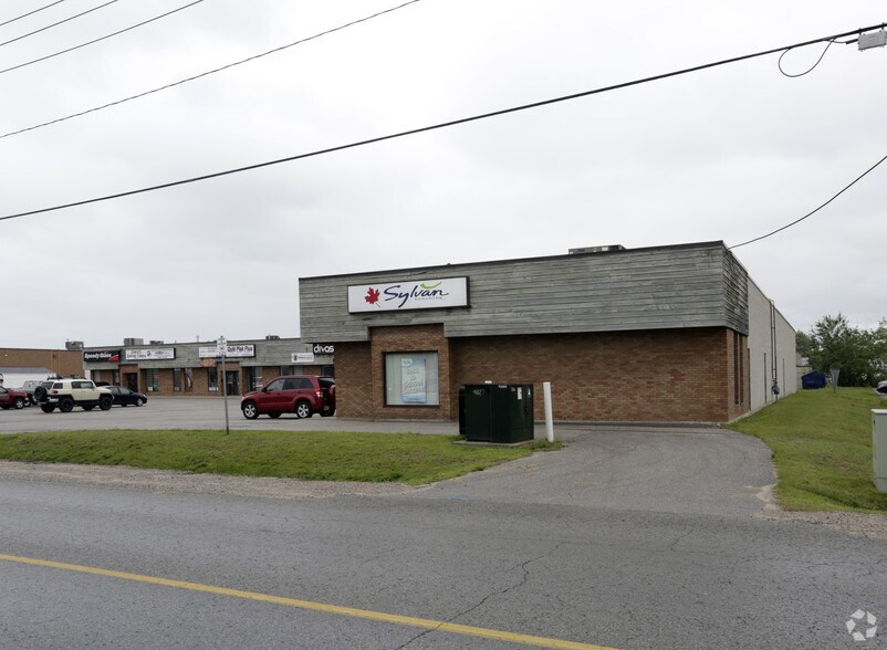 19 Hart Dr, Barrie, ON for lease - Building Photo - Image 2 of 3