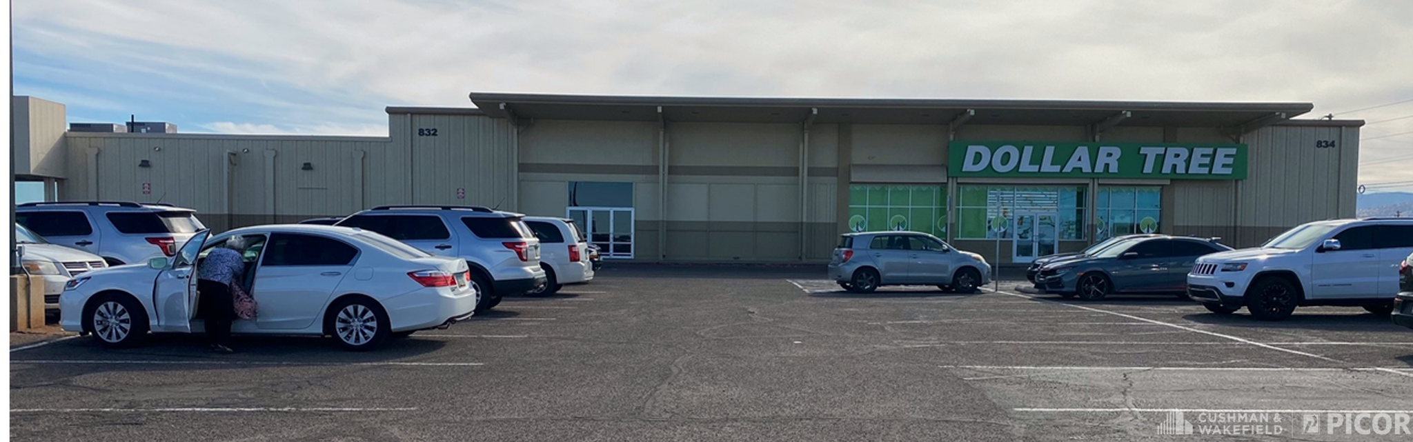 800-834 E Fry Blvd, Sierra Vista, AZ for lease Building Photo- Image 1 of 5