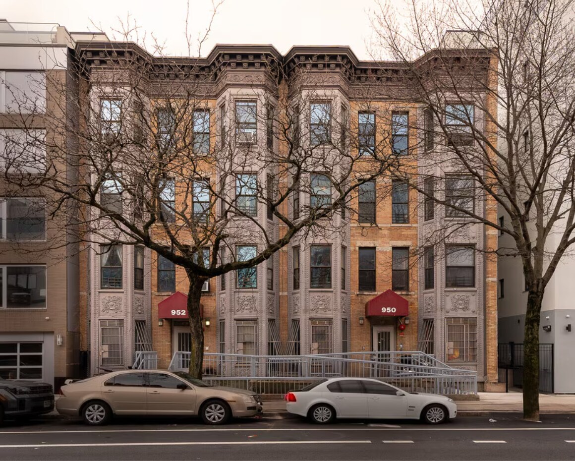 950-952 Bergen St, Brooklyn, NY for sale Building Photo- Image 1 of 46