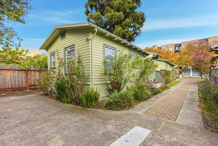 1504-1514 10th St, Berkeley, CA à vendre - Photo du bâtiment - Image 1 de 11