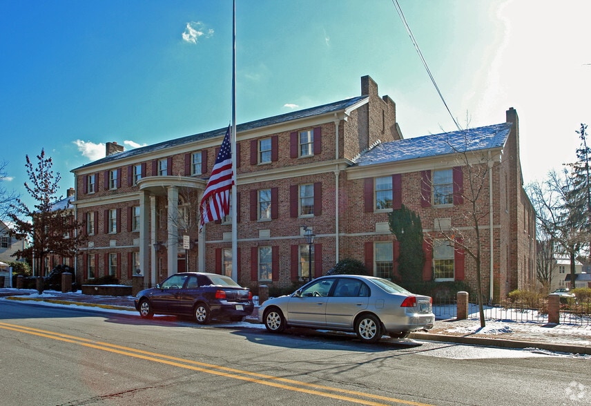 56 Haddon Ave, Haddonfield, NJ for lease - Building Photo - Image 2 of 4