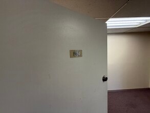 4101 N Andrews Ave, Fort Lauderdale, FL for lease Interior Photo- Image 1 of 4