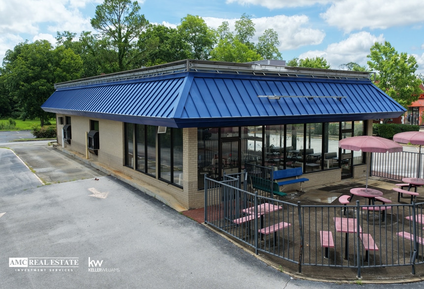 410 Pelham Rd N, Jacksonville, AL for sale - Building Photo - Image 3 of 6