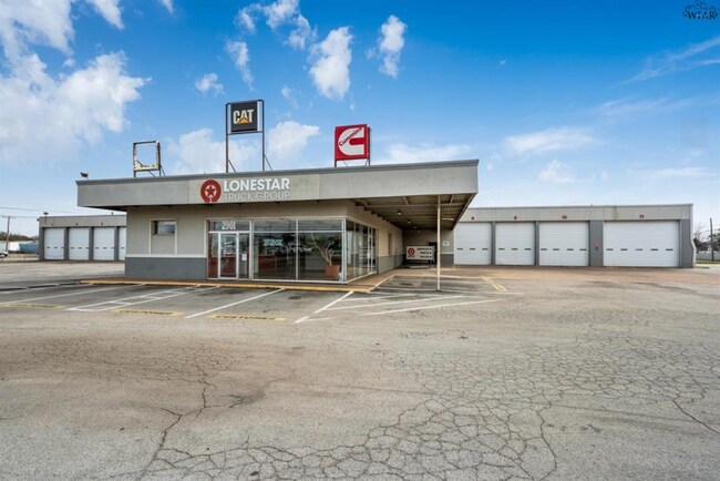 More details for 2901 Jacksboro Hwy, Wichita Falls, TX - Office for Sale