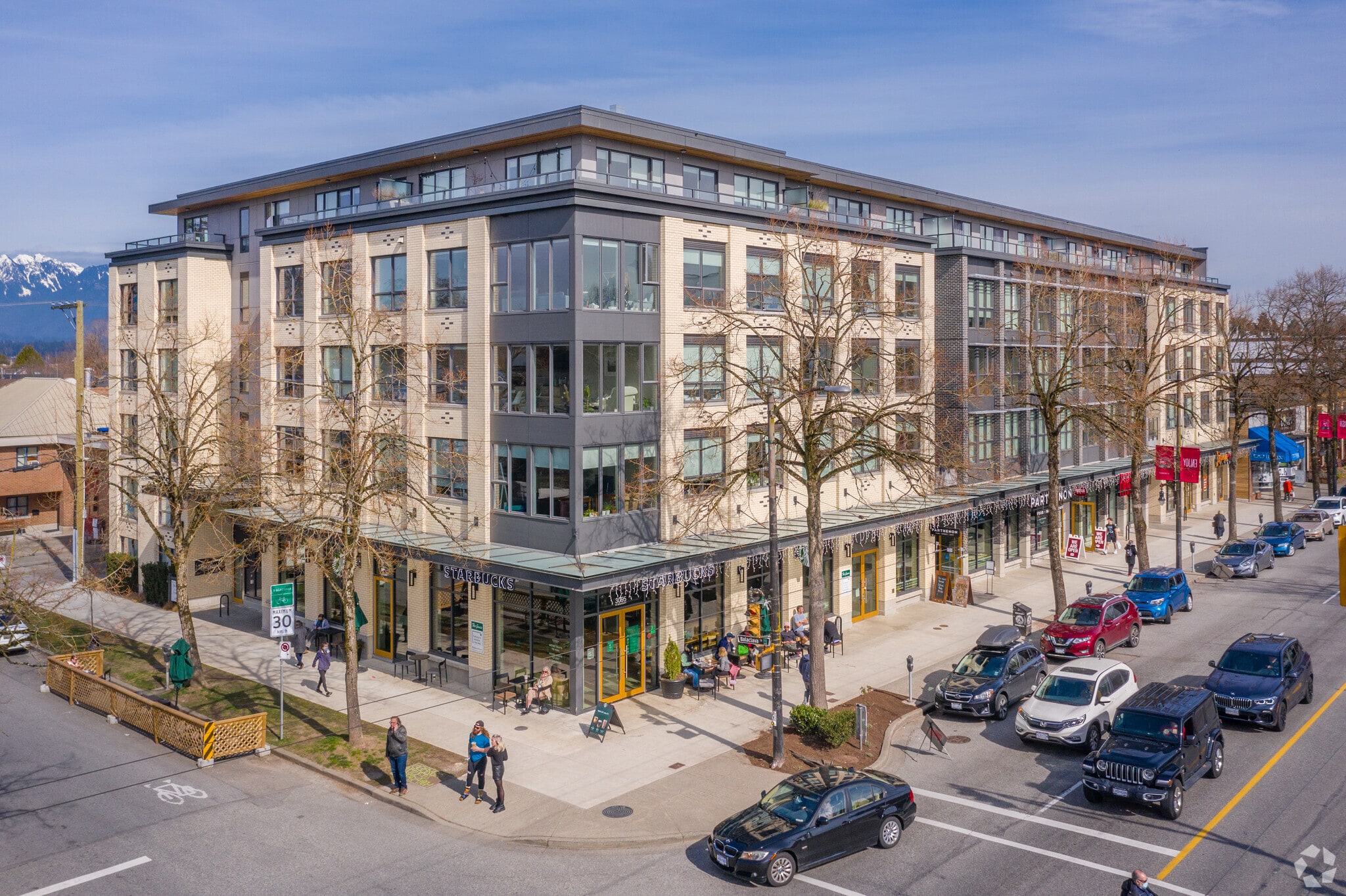 2468 Balaclava St, Vancouver, BC for sale Primary Photo- Image 1 of 1