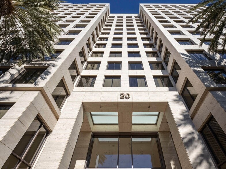 20 Pacifica, Irvine, CA for lease - Building Photo - Image 3 of 6