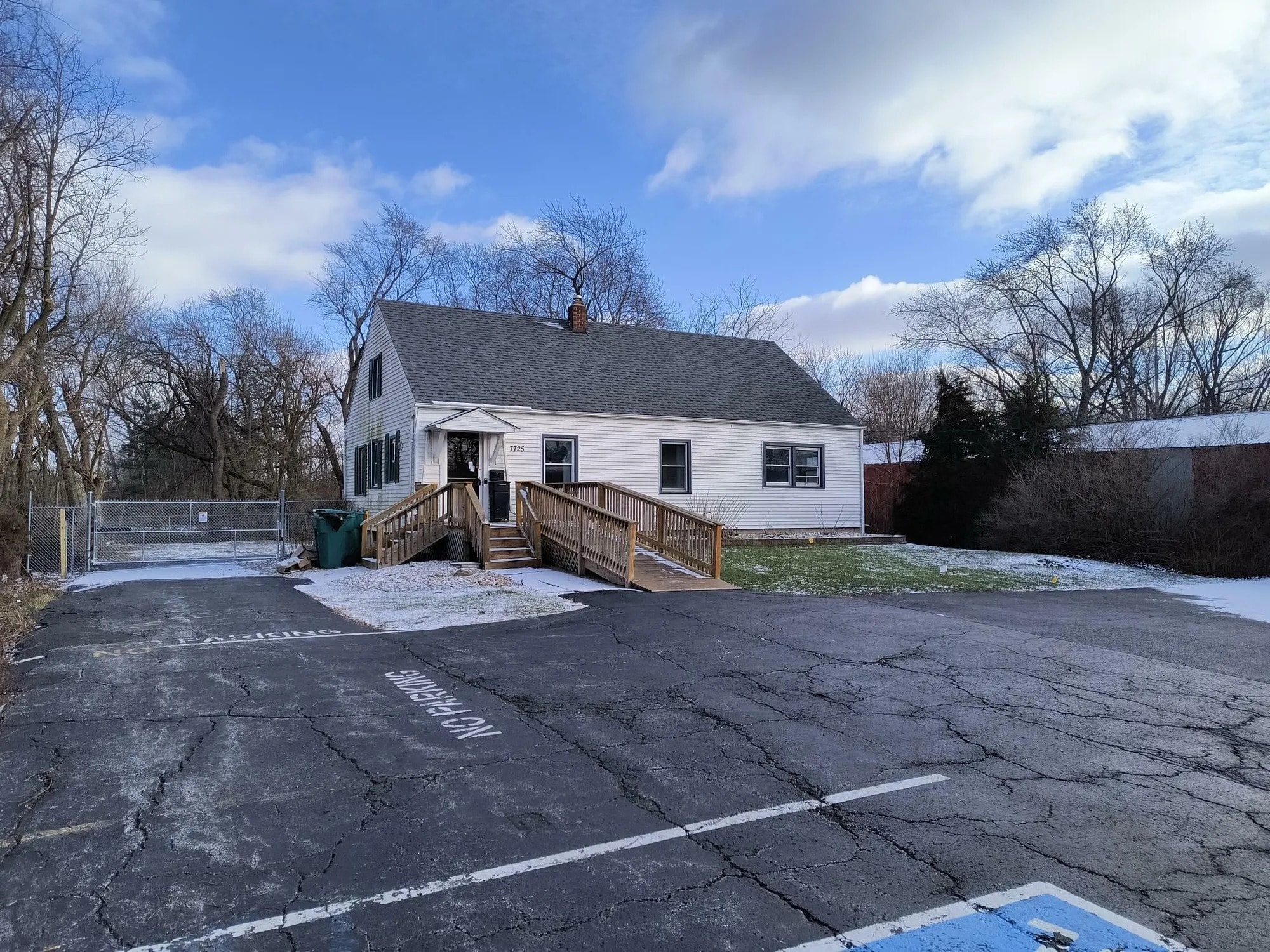 7725 Taft St, Merrillville, IN for lease Building Photo- Image 1 of 7