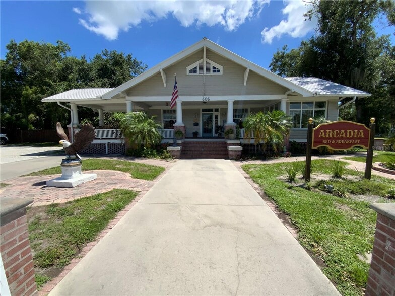 606 E Oak St, Arcadia, FL for sale - Building Photo - Image 3 of 61