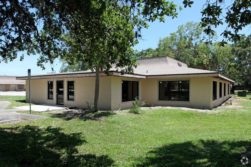 3875 Nova Rd, Port Orange, FL à louer - Photo du bâtiment - Image 3 de 25