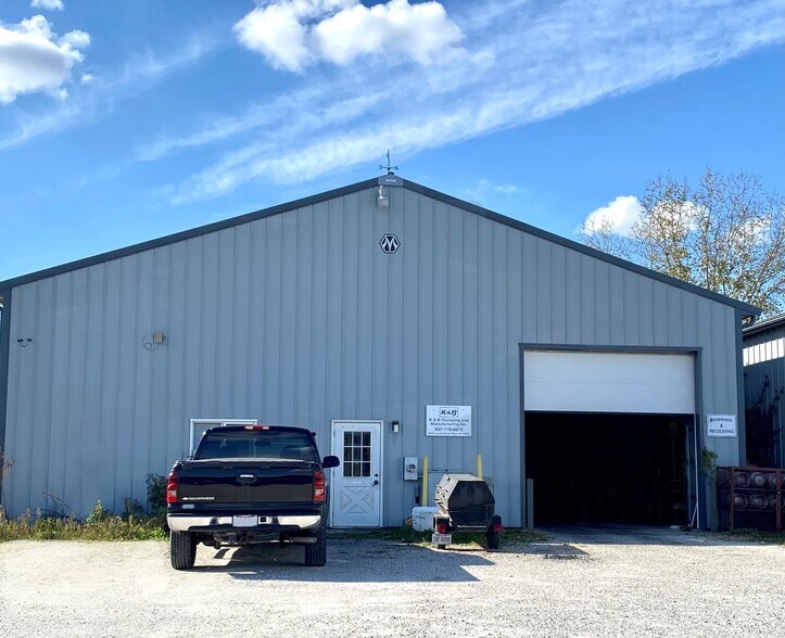 9676 Looney Rd, Piqua, OH for sale - Building Photo - Image 1 of 1