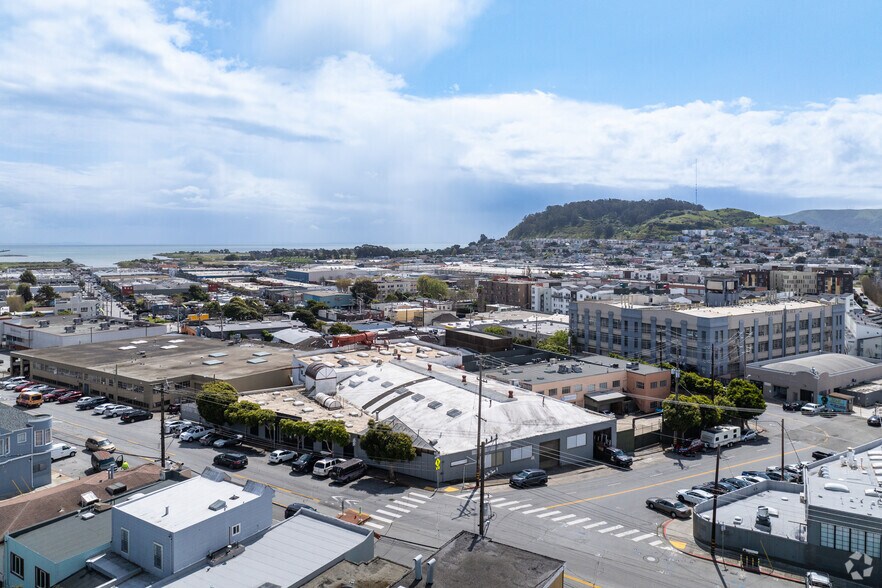 75 Williams Ave, San Francisco, CA à vendre - Aérien - Image 2 de 14