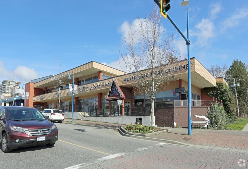 1310-1326 Johnston Rd, White Rock, BC for lease - Primary Photo - Image 1 of 9