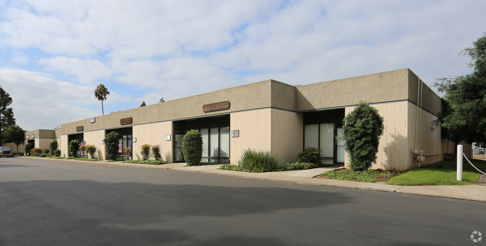 2712 Transportation Ave, National City, CA for lease - Building Photo - Image 1 of 13