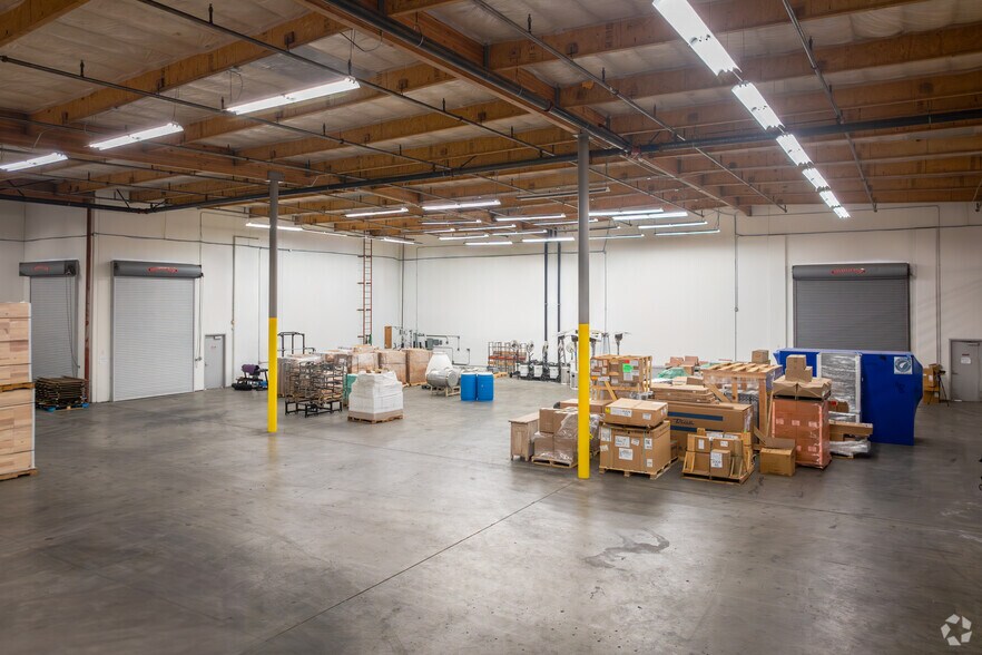 27949 Diaz Rd, Temecula, CA for lease - Interior Photo - Image 2 of 13
