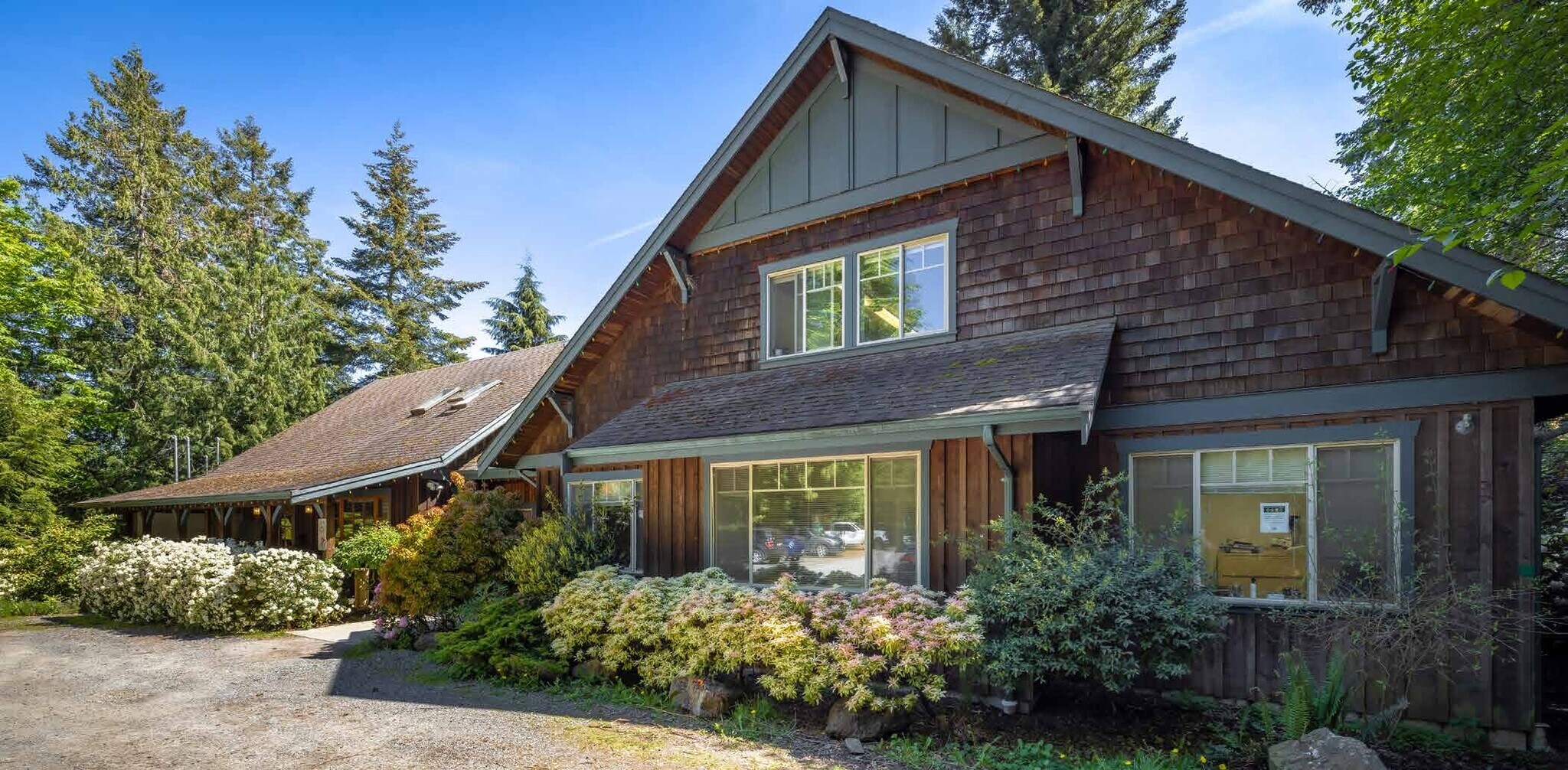 505-507 Bowen Island Trunk rd, Bowen Island, BC à vendre Photo principale- Image 1 de 11