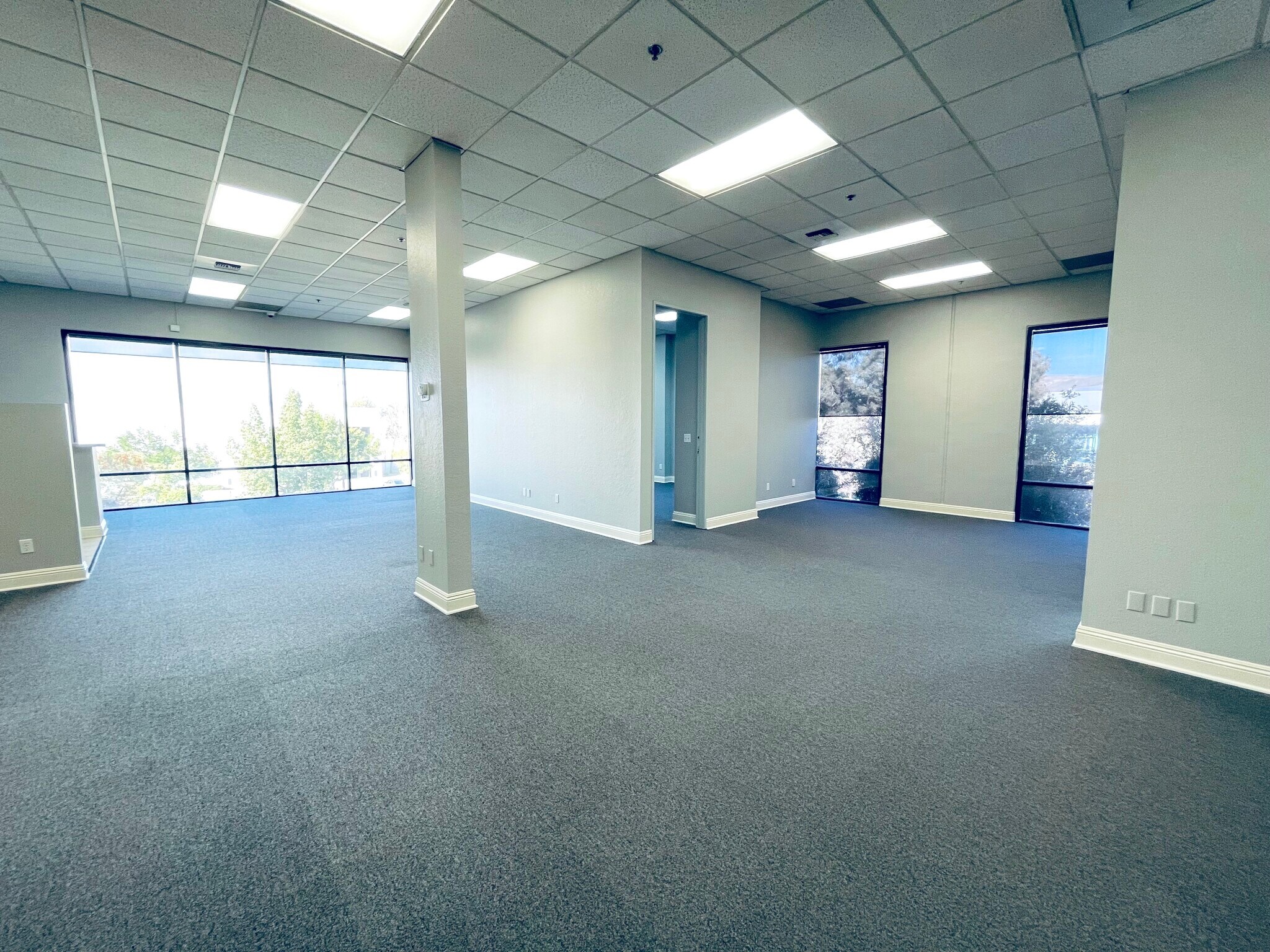 1750 California Ave, Corona, CA for lease Interior Photo- Image 1 of 8