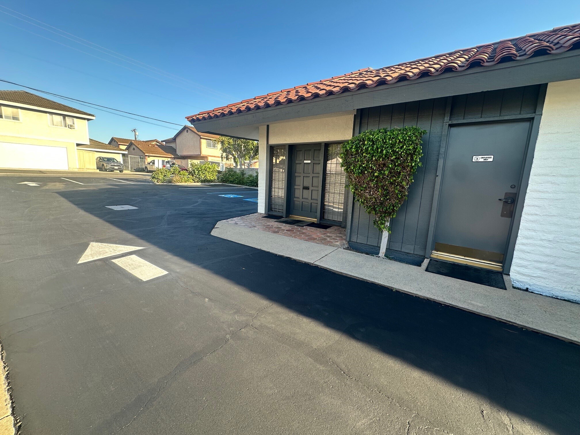 428 S Brea Blvd, Brea, CA à vendre Photo du bâtiment- Image 1 de 1