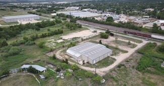 Plus de détails pour 1403 W Welch St, Taylor, TX - Industriel à vendre