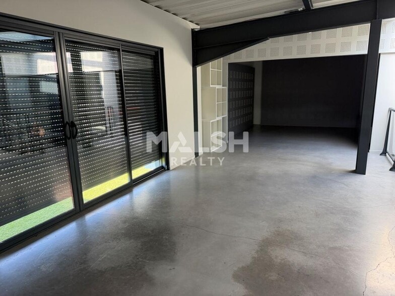 Flex in Cessieu for sale - Interior Photo - Image 2 of 5