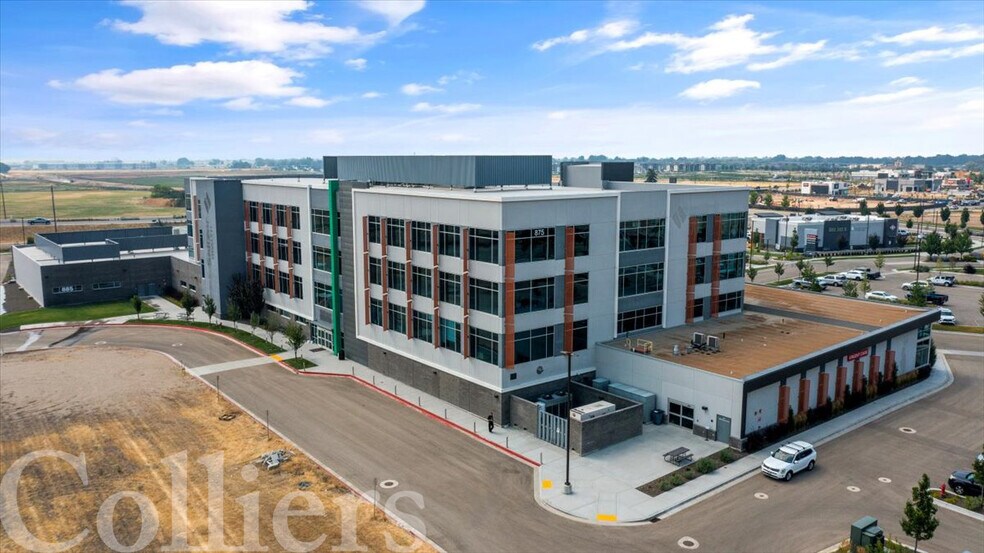 875 S Vanguard Way, Meridian, ID à louer - Photo du bâtiment - Image 2 de 16