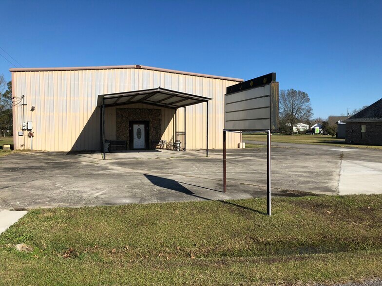 37092 Miller Rd, Prairieville, LA à louer - Photo du bâtiment - Image 3 de 16