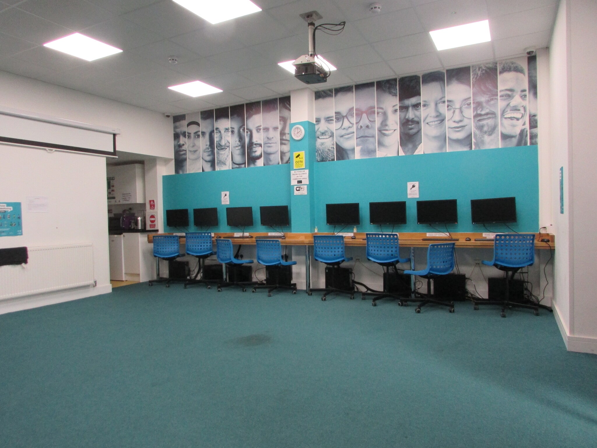 30 King St, Luton à louer Photo intérieure- Image 1 de 13