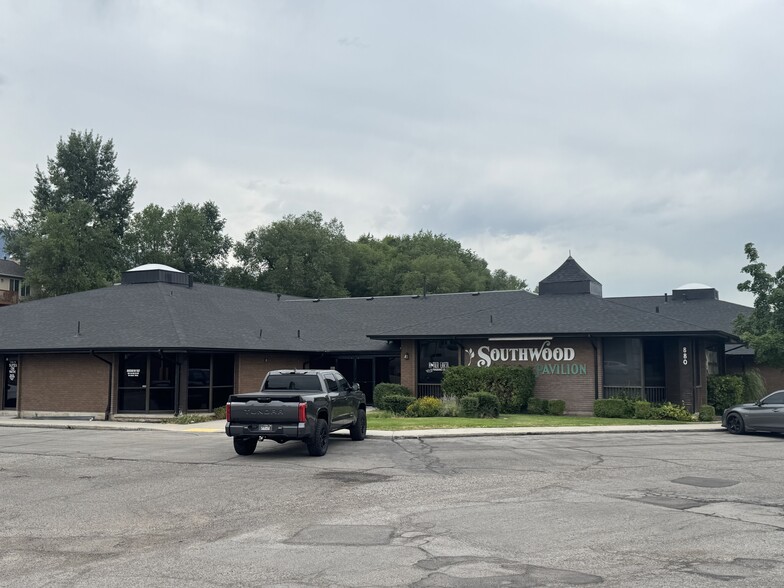 880 E 9400 S, Sandy, UT à louer - Photo du bâtiment - Image 1 de 17