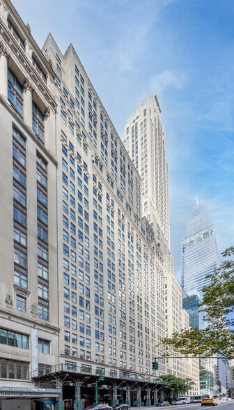 11 W 42nd St, New York, NY à louer - Photo du bâtiment - Image 1 de 14