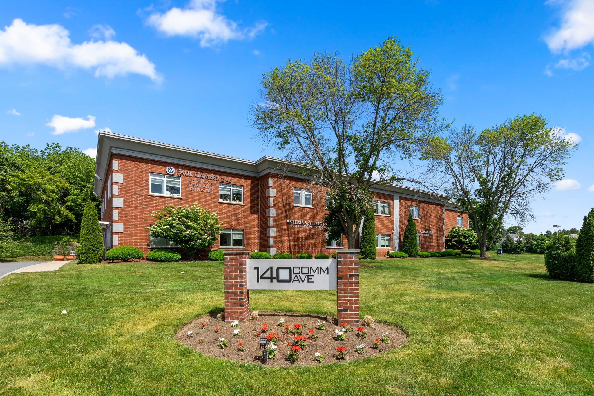 140 Commonwealth Ave, Danvers, MA à louer Photo du bâtiment- Image 1 de 4
